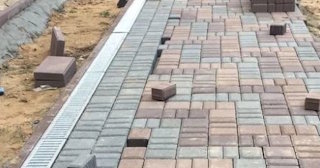 Укладка плитки на дорожке в Сибае от 822 руб. - доступная стоимость