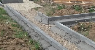 Установка бордюров для плитки в Сибае в октябре