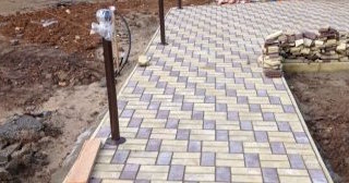 Укладка тротуарной плитки под ключ в Сибае в октябре