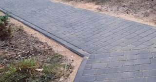 Укладка тротуарной плитки на основание в Сибае в октябре